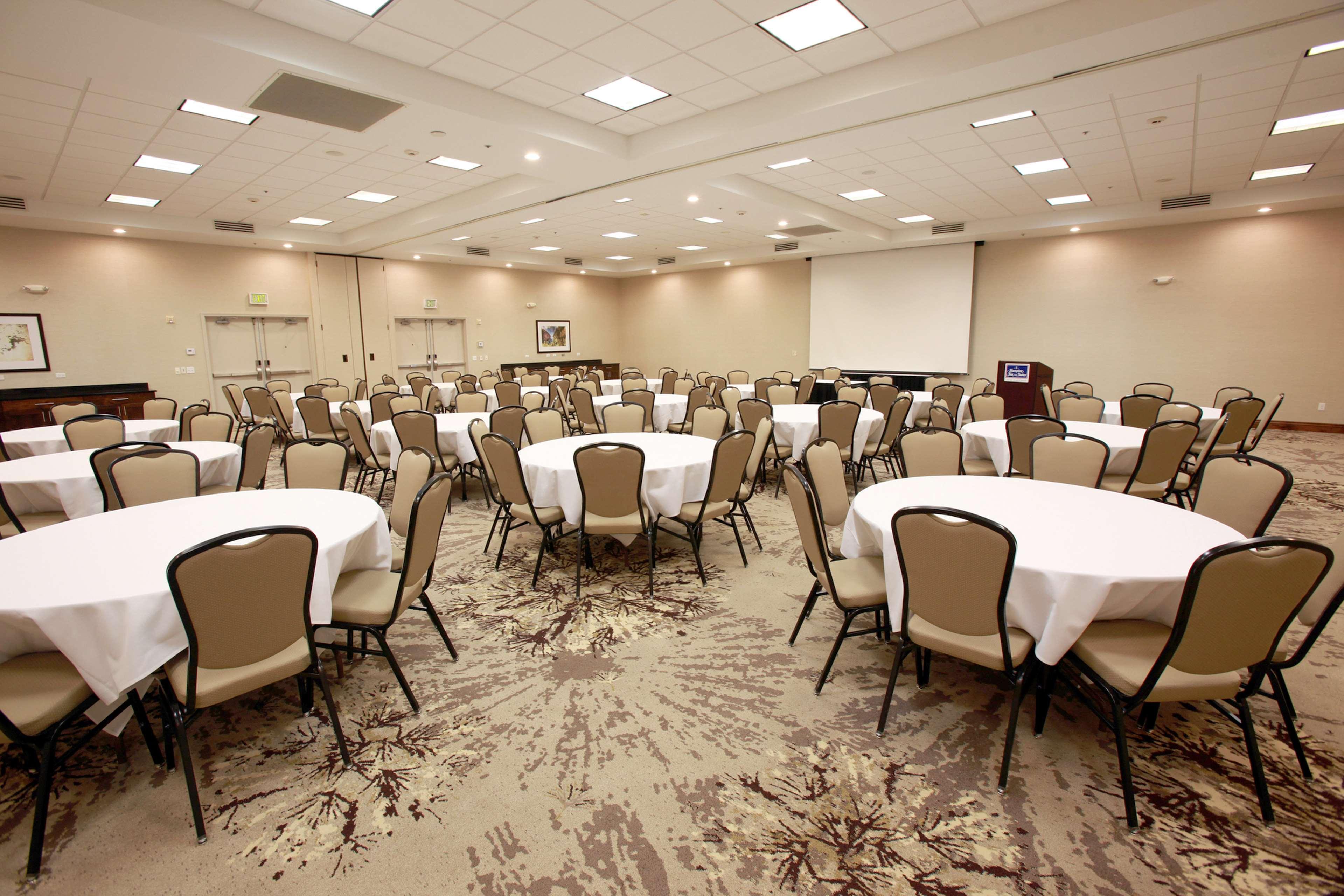 Hampton Inn & Suites Nampa At The Idaho Center Екстериор снимка