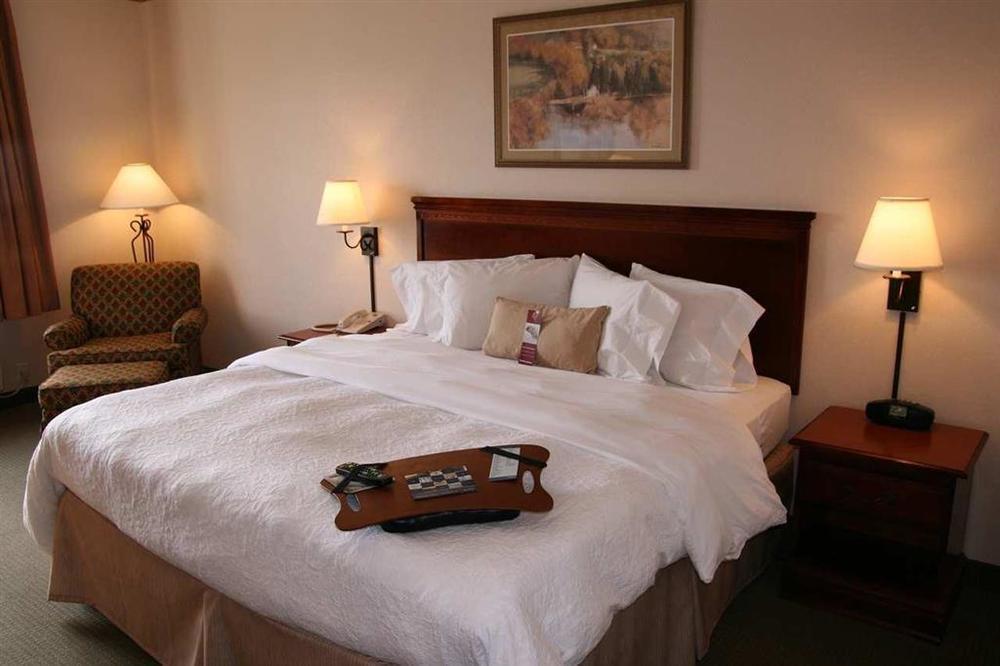 Hampton Inn & Suites Nampa At The Idaho Center Стая снимка
