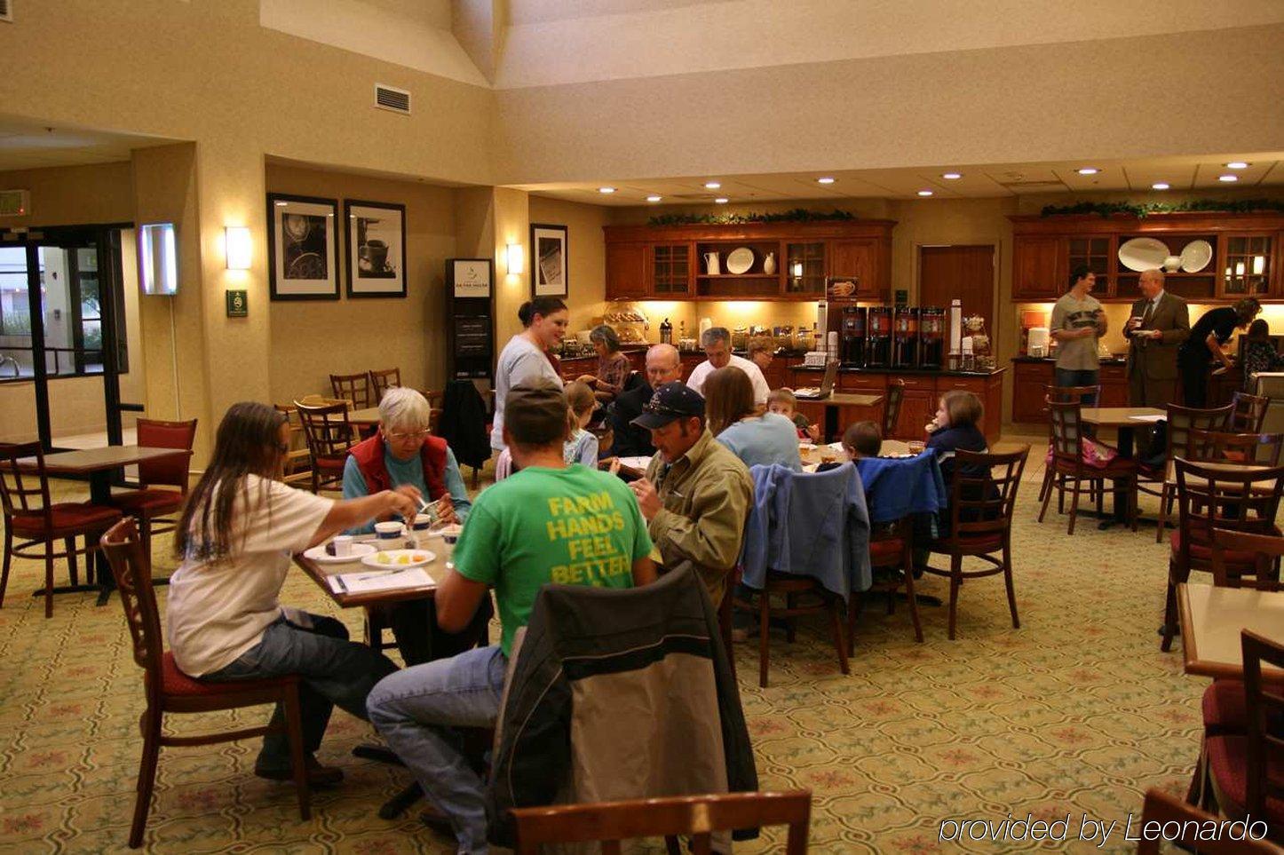 Hampton Inn & Suites Nampa At The Idaho Center Ресторант снимка