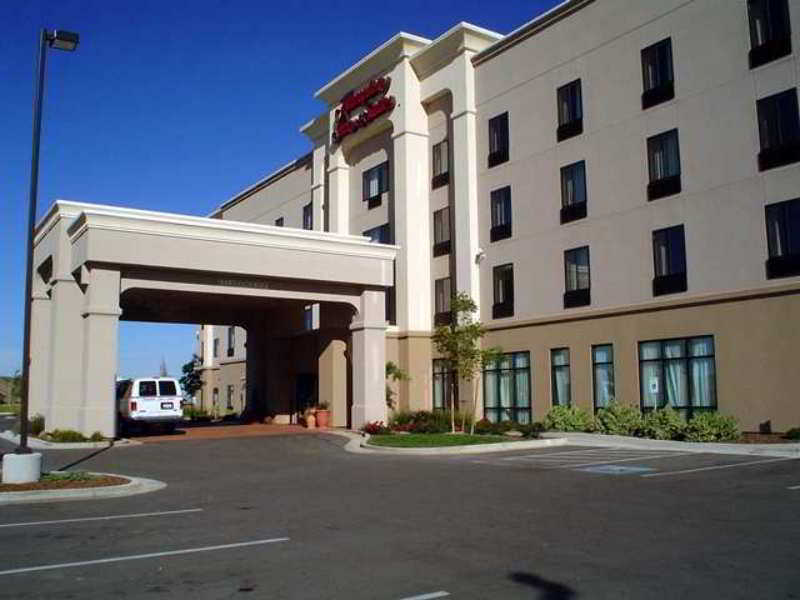 Hampton Inn & Suites Nampa At The Idaho Center Екстериор снимка